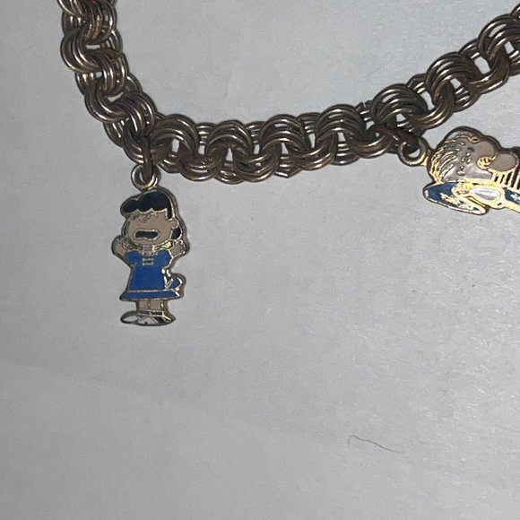 Vintage Taiwan UNITED FEATURES Peanuts Charles Schultz Charm Bracelet - Picture 5 of 8